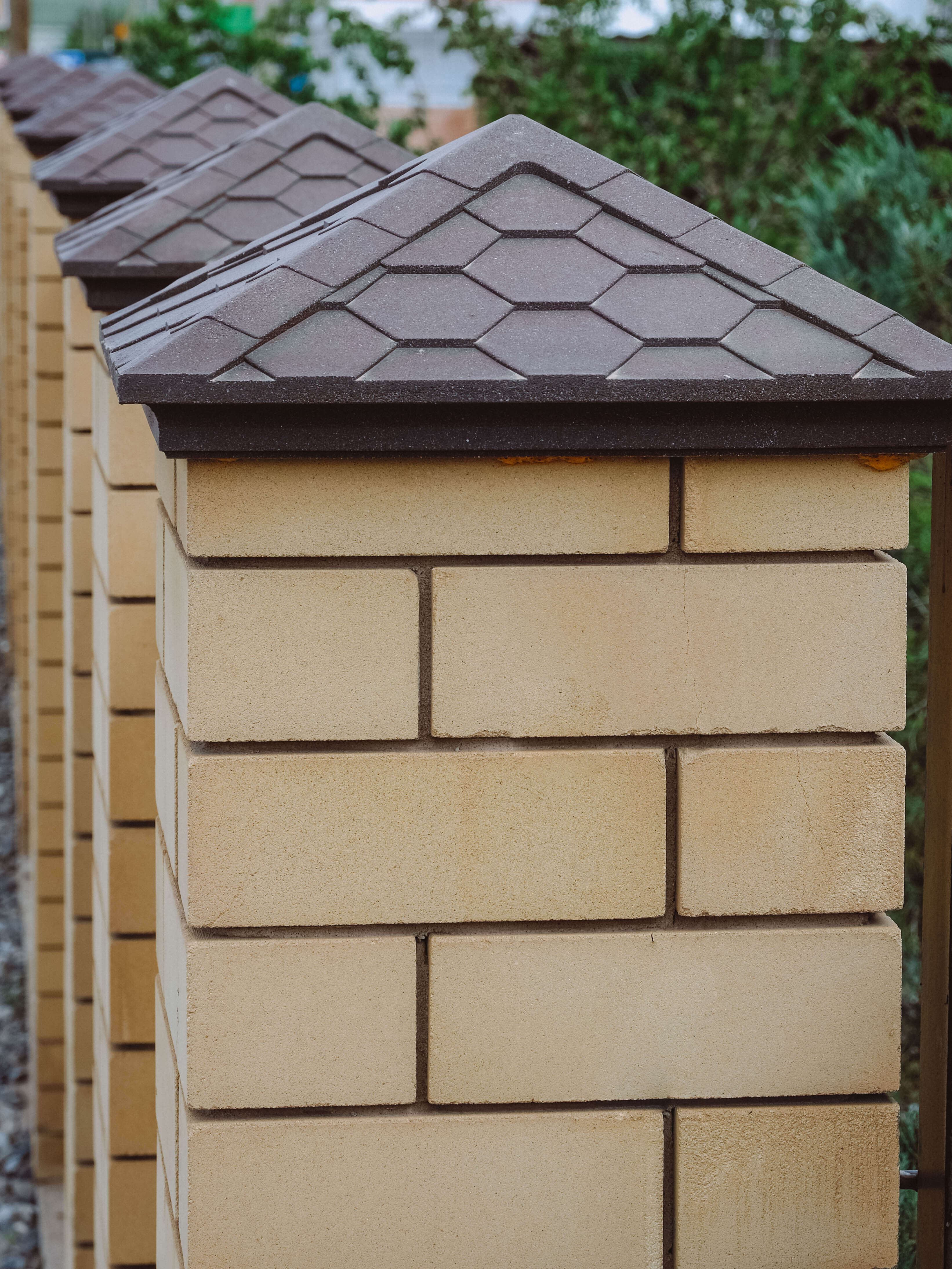 Колпак Zking Эверест Коричневый на столб 1.5х1.5 кирпича (390х390мм) в Джанкое фото